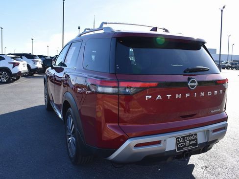 Used 2022 Nissan Pathfinder Platinum w/ Cargo Package image 4