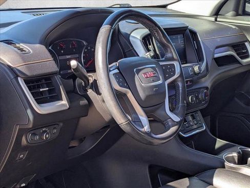 Used 2019 GMC Terrain SLT w/ Preferred Package image 9