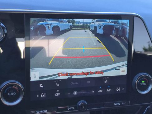 Used 2022 Lexus NX 250 FWD w/ Towing Package (2000 Lbs) image 19
