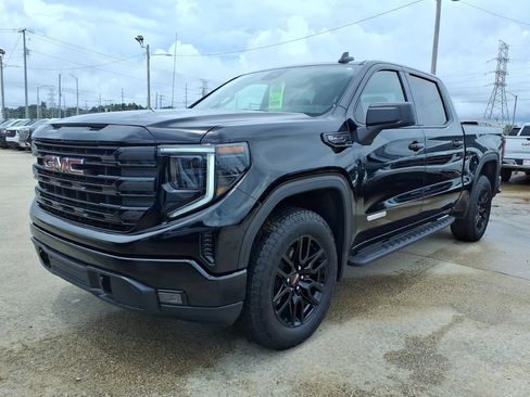 New 2026 GMC Sierra 1500 Elevation w/ X31 Off-Road Package AWD/4WD image 3
