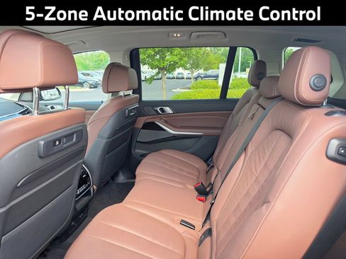 Used 2020 BMW X7 xDrive40i w/ Premium Package AWD/4WD image 10