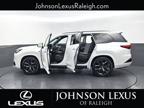 New 2026 Lexus TX 500h AWD w/ Technology Package image 37