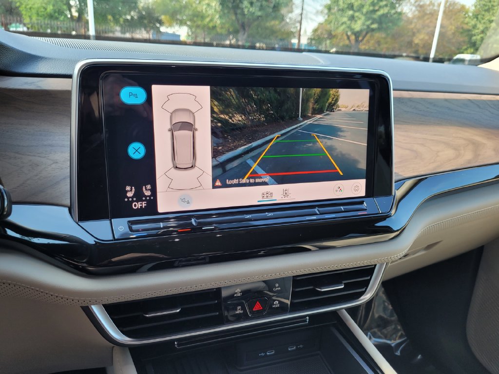 New 2026 Volkswagen Atlas SE AWD/4WD image 18