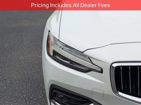 Used 2020 Volvo S60 T6 Inscription AWD/4WD image 10