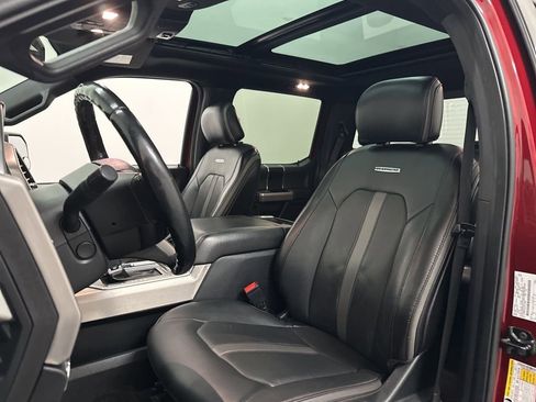 Used 2018 Ford F150 Platinum w/ Equipment Group 701A Luxury image 30