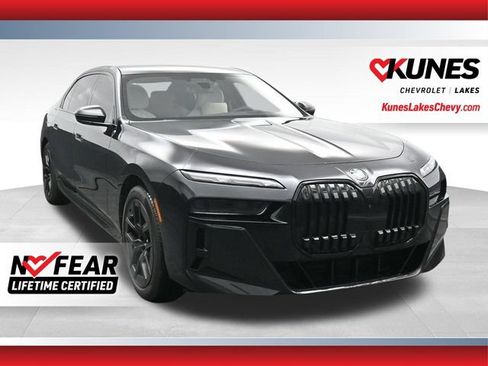 Used 2023 BMW 760i xDrive w/ Executive Package AWD/4WD image 1