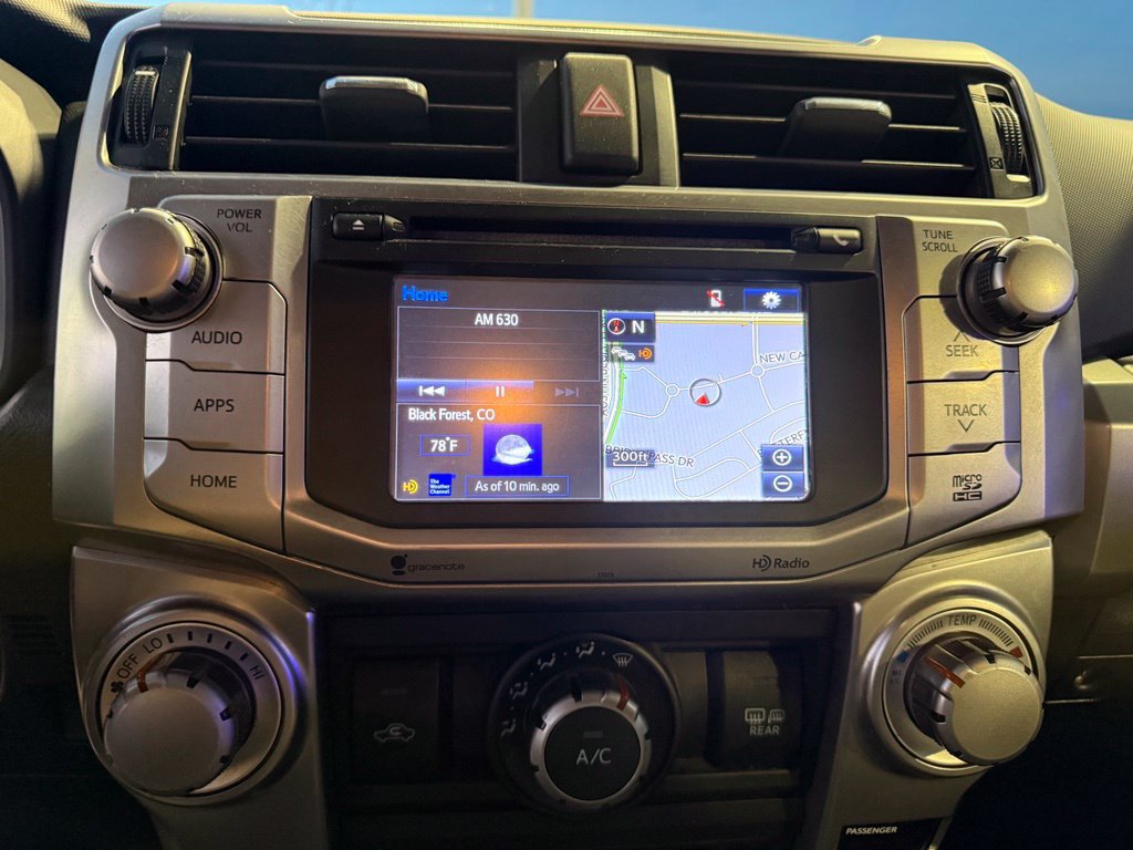 Used 2014 Toyota 4Runner SR5 AWD/4WD image 15