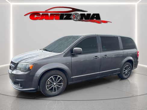 Used 2018 Dodge Grand Caravan SE FWD image 11