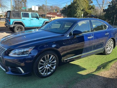 Used 2013 Lexus LS 460 image 4