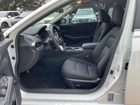 New 2026 Nissan Altima 2.5 SV FWD image 8