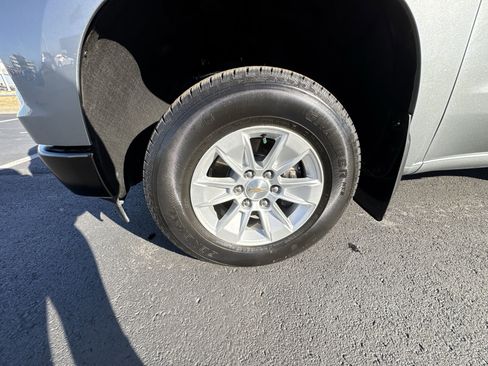 Certified 2025 Chevrolet Silverado 1500 W/T w/ LPO, Dark Essentials Package image 10