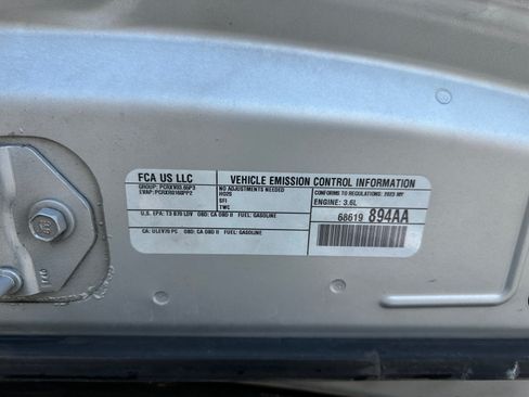 Used 2023 Dodge Charger SXT RWD image 31