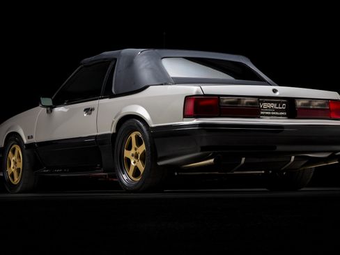 Used 1990 Ford Mustang GT RWD image 17