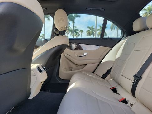 Used 2018 Mercedes-Benz C 300 Sedan image 12