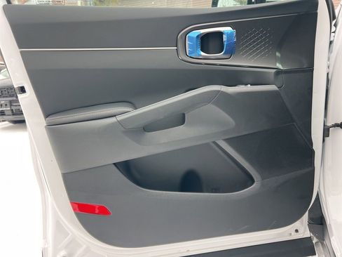 New 2026 Kia Sorento S w/ S Panoramic Sunroof Package AWD/4WD image 8