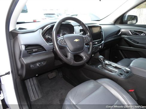 Used 2021 Chevrolet Traverse Premier w/ LPO, Floor Liner Package AWD/4WD image 12