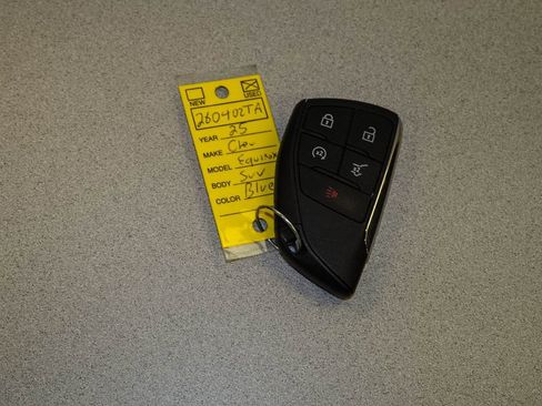 Certified 2025 Chevrolet Equinox RS w/ Safety and Technology Package image 40