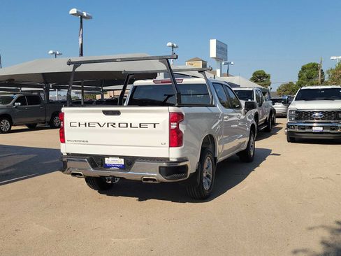 Used 2023 Chevrolet Silverado 1500 LT w/ Z71 Off-Road Package AWD/4WD image 8