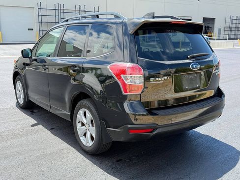Used 2016 Subaru Forester 2.5i Limited AWD/4WD image 10