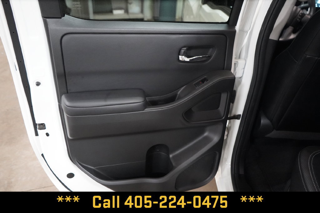 Used 2025 Nissan Frontier SL AWD/4WD image 27