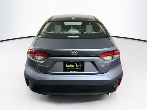 Used 2025 Toyota Corolla LE w/ Convenience Package FWD image 7