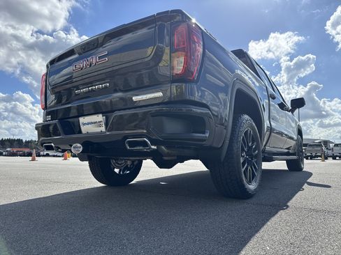 Used 2026 GMC Sierra 1500 Elevation w/ Elevation Premium Package image 10