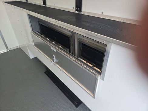 New 2026 Ford E-350 and Econoline 350 Super Duty w/ Power Equipment Group image 9