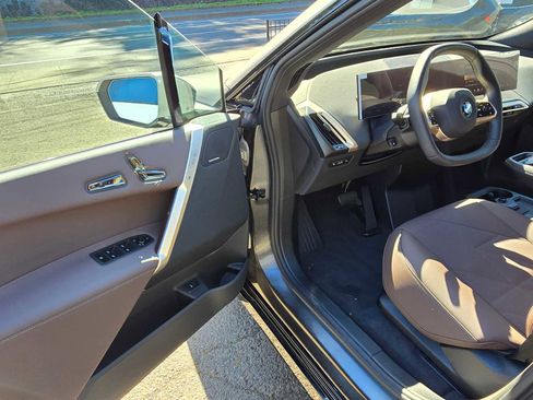 New 2026 BMW iX xDrive45 w/ Executive Package image 19