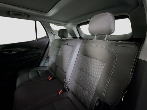 Used 2024 GMC Terrain SLE w/ Driver Convenience Package FWD image 24