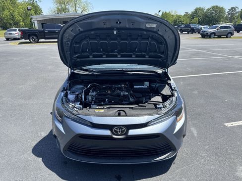New 2025 Toyota Corolla LE image 38