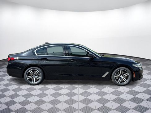 Used 2021 BMW 530i xDrive w/ Premium Package AWD/4WD image 8