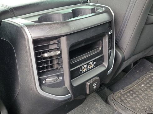 Used 2020 RAM 1500 Big Horn image 13