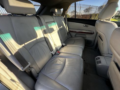 Used 2004 Lexus RX 330 AWD image 22