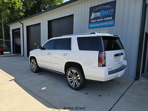 Used 2017 GMC Yukon Denali w/ Open Road Package AWD/4WD image 8