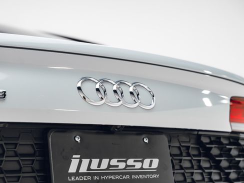 Used 2023 Audi R8 V10 performance RWD image 26