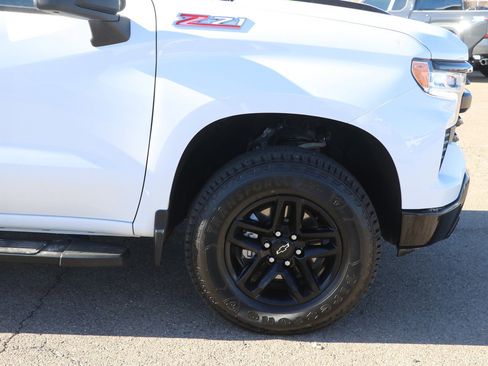 Used 2024 Chevrolet Silverado 1500 LT Trail Boss w/ Protection Package image 9