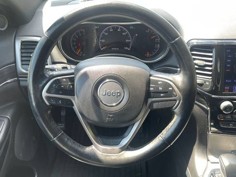 Used 2019 Jeep Grand Cherokee Limited AWD/4WD image 26