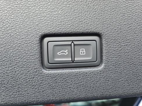 New 2026 Audi RS Q8 performance image 13