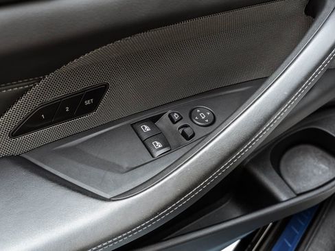 Used 2025 BMW M4 Competition w/ Executive Package RWD image 15