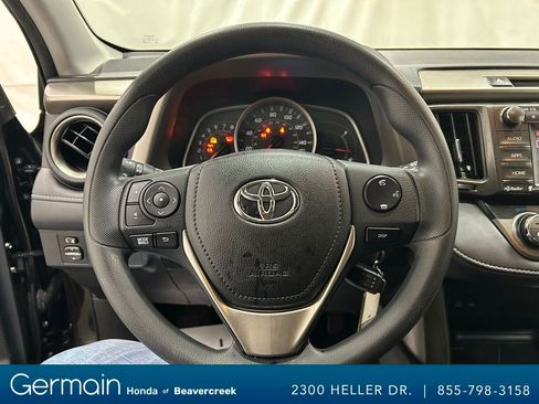 Used 2014 Toyota RAV4 XLE image 25