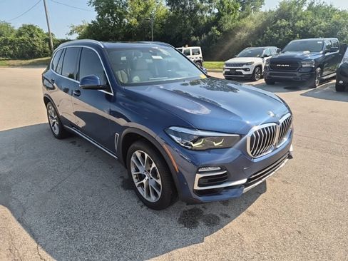Used 2020 BMW X5 xDrive40i w/ Premium Package AWD/4WD image 3
