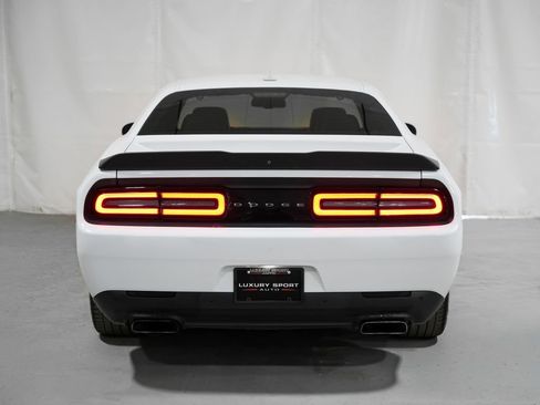 Used 2019 Dodge Challenger R/T Scat Pack w/ Dynamics Package RWD image 4