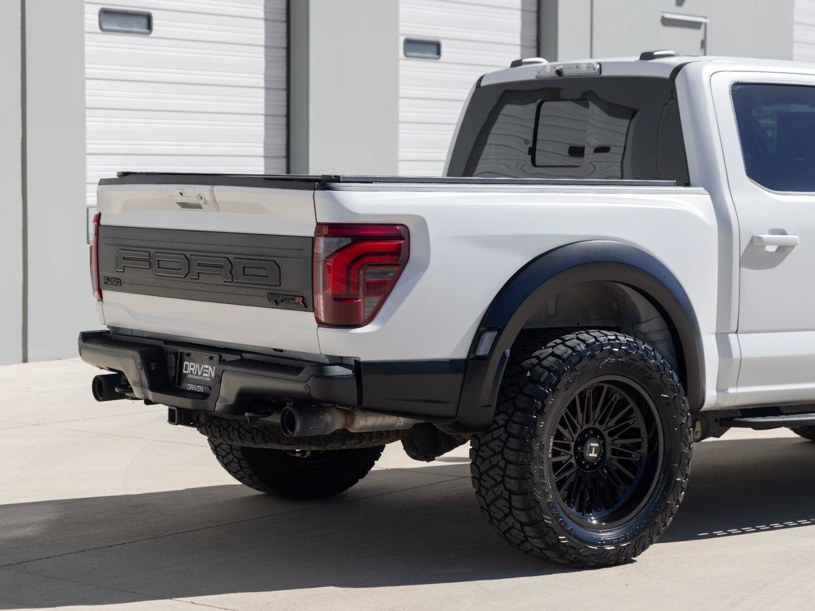 Used 2025 Ford F150 Raptor w/ Equipment Group 803A Raptor R AWD/4WD image 12