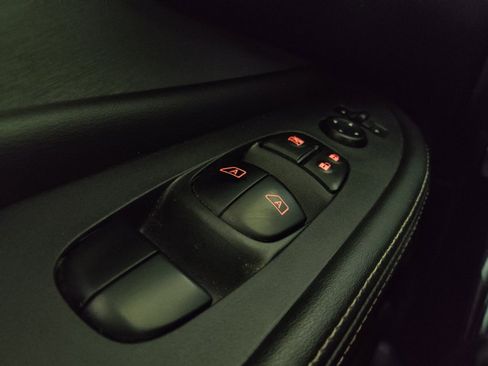 Used 2019 Nissan Murano S AWD/4WD image 27