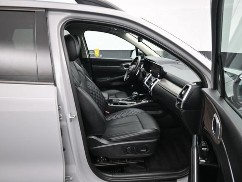 Used 2022 Kia Sorento SX Prestige AWD/4WD image 57
