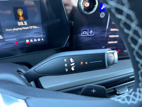 New 2026 Chevrolet Traverse LT w/ Midnight/Sport Edition image 19