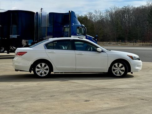Used 2009 Honda Accord EX-L image 12