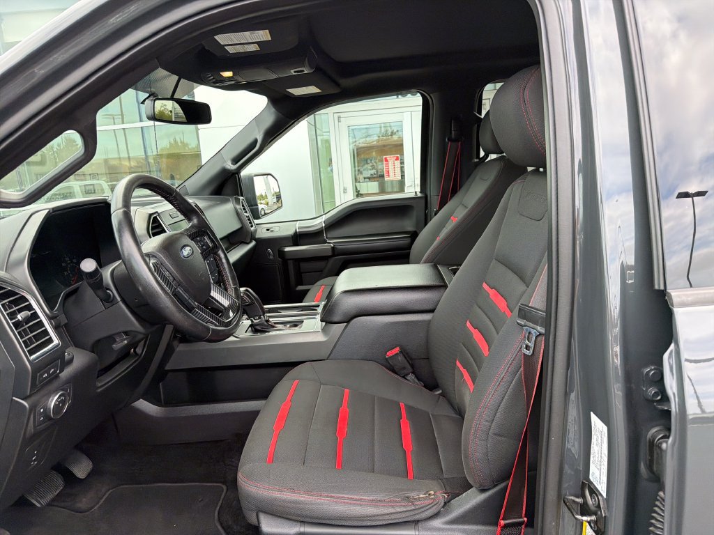 Used 2017 Ford F150 XLT w/ Equipment Group 302A Luxury AWD/4WD image 9
