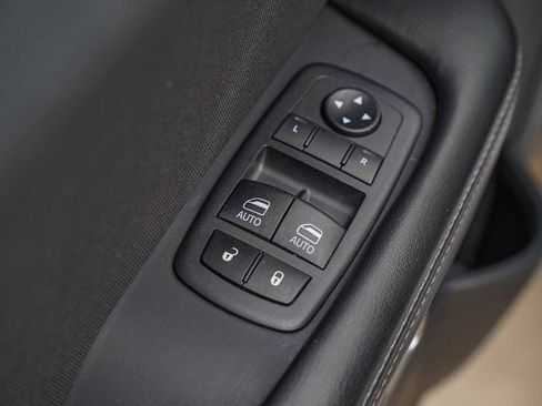 Used 2020 Dodge Challenger R/T image 22