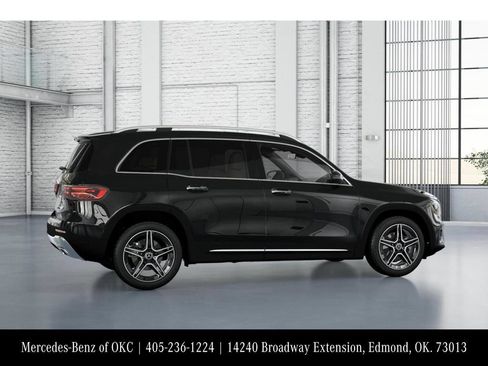 Used 2026 Mercedes-Benz GLB 250 image 18